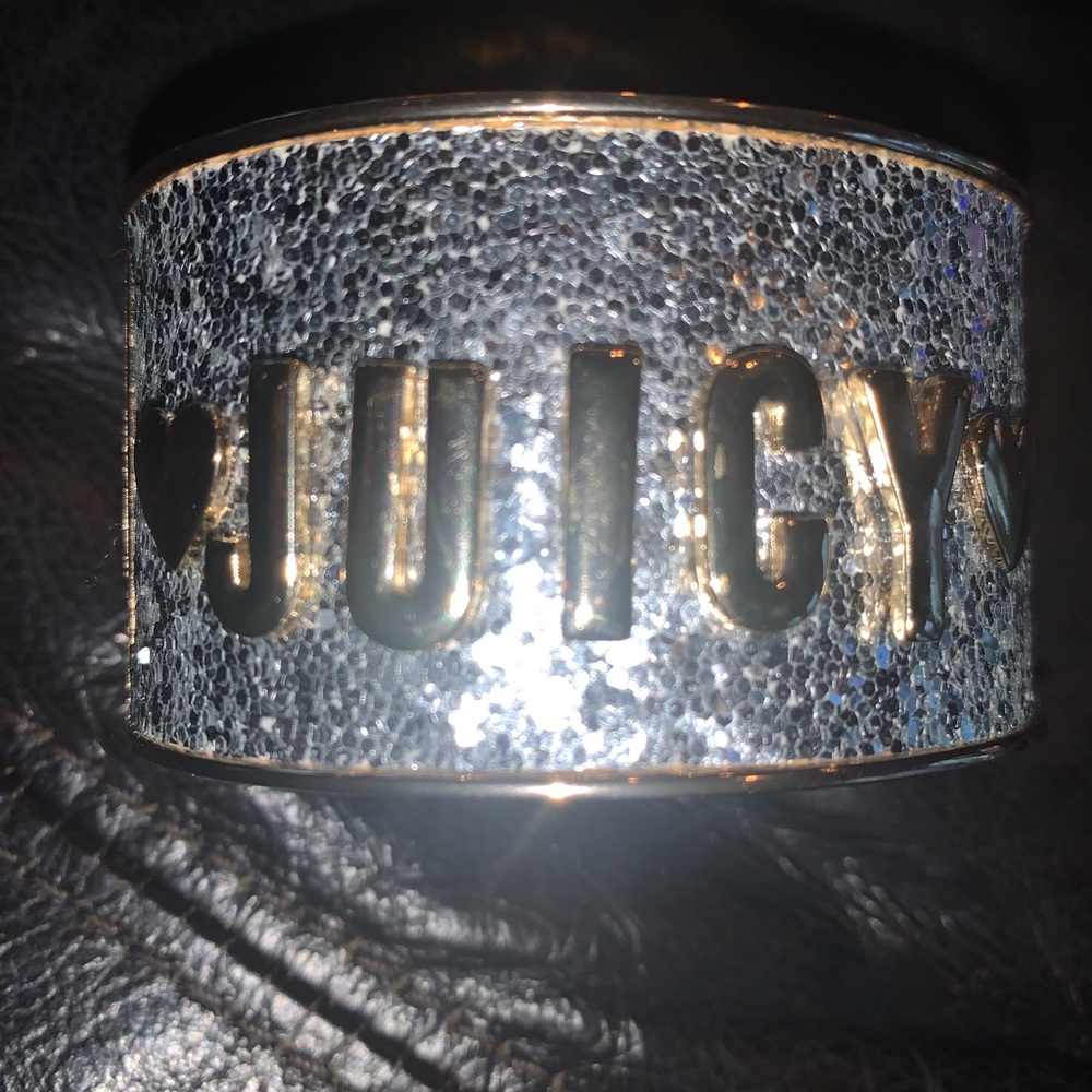 Juicy couture bangle